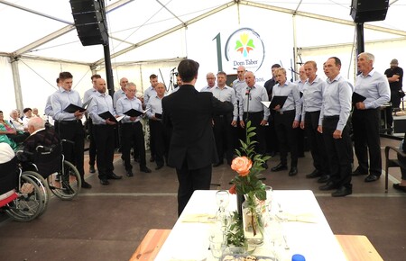 KoMPZ Davorin Jenko pod vodstvom Luka Štiftarja